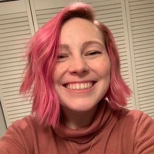 Meet your Posher, Lindsey